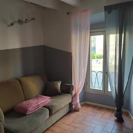Apartament Monet *